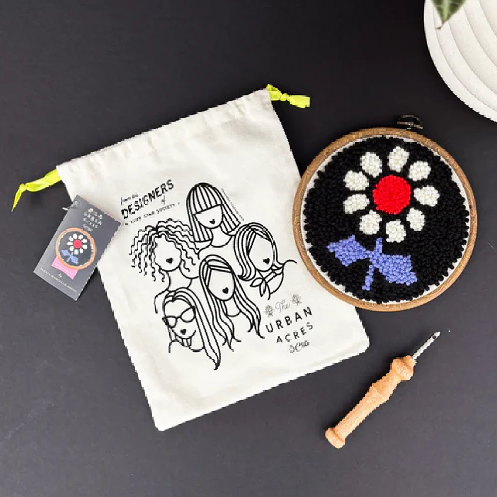 The Urban Acres Punch Needle Kit | Daisy by Alexia Marcelle Begg