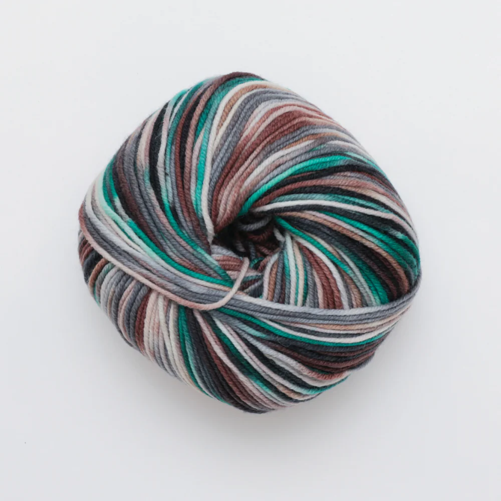 Wool Addicts Move 8 Ply - Image 3
