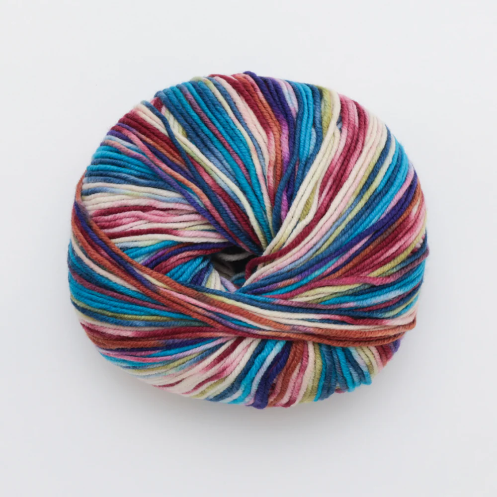 Wool Addicts Move 8 Ply - Image 4